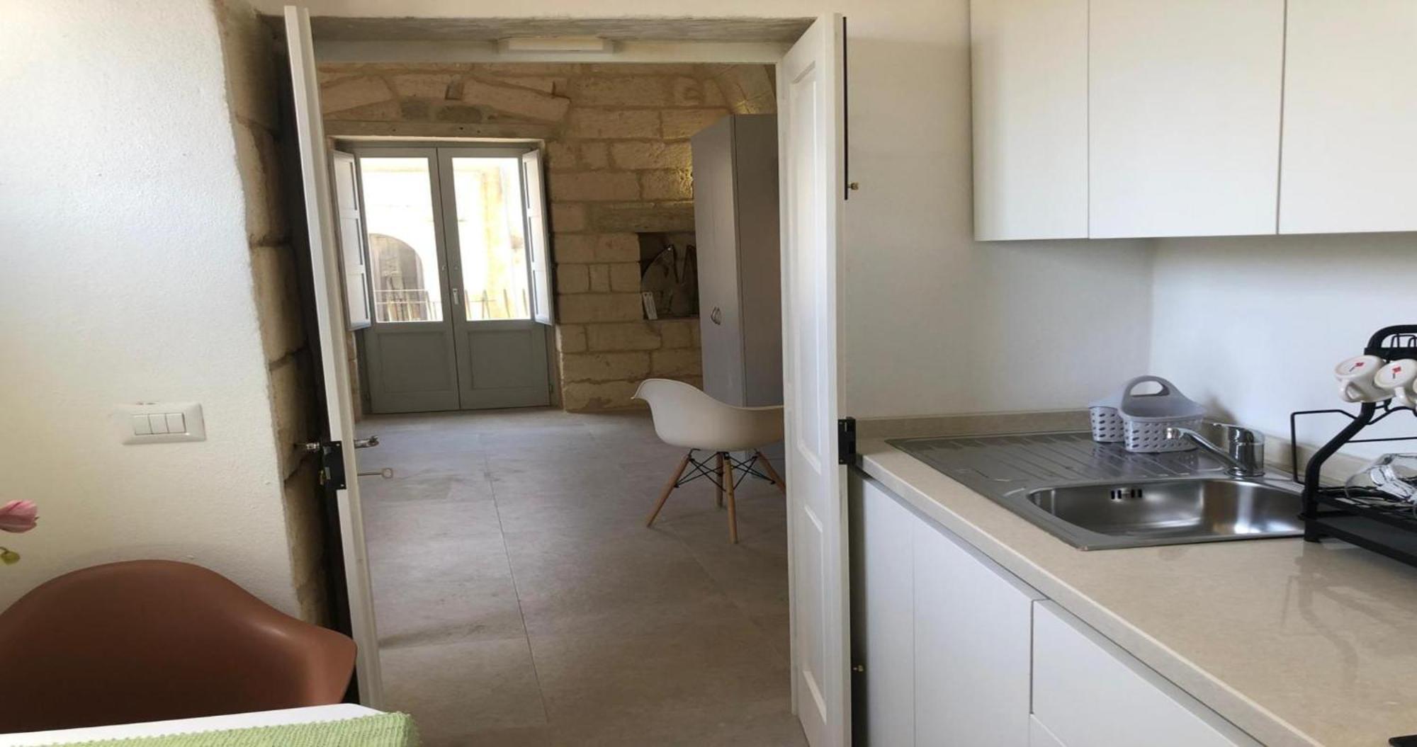 فيلا Odegos Monolocali Vico Sant'Antonio كاربينيانو سالينتينو المظهر الخارجي الصورة